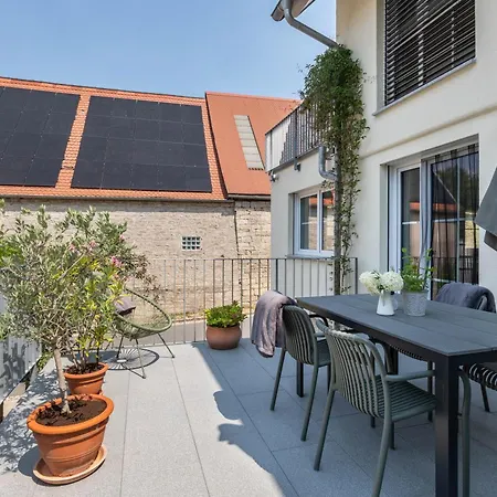 Am Brunnen Apartment