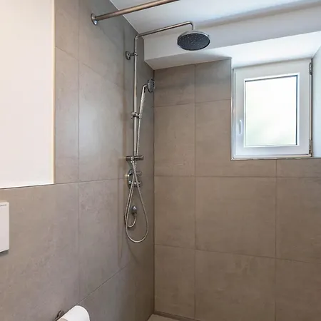 Am Brunnen Apartment Schrozberg